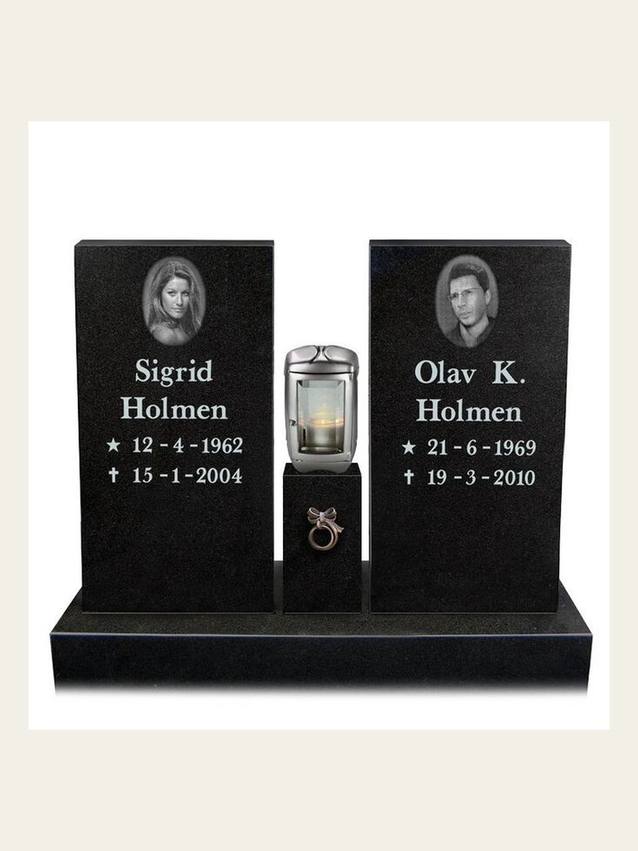 Modell GS-013 i Sort granitt, sett forfra